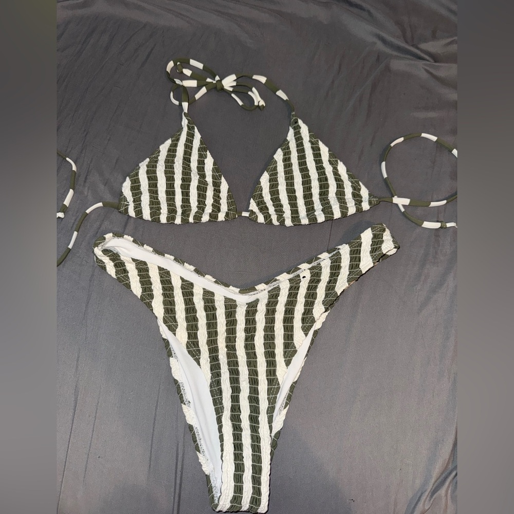 Striped Bikini Set - Picture 2 of 3